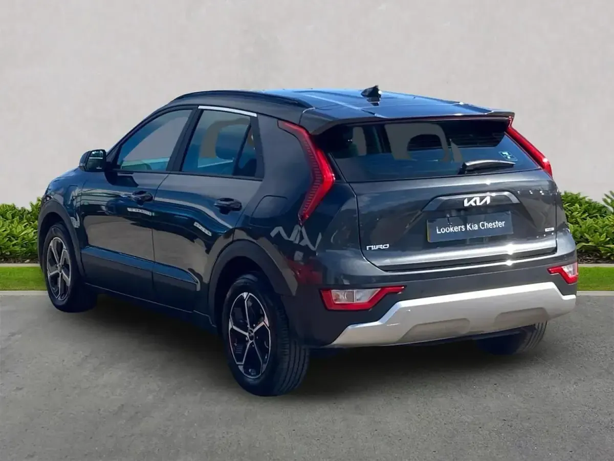 Gebraucht Kia Niro 2025 Grau SUV