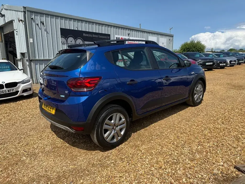 Used Dacia Sandero Essentiel 100 HP (73 kW) 2021 Blue Hatchback