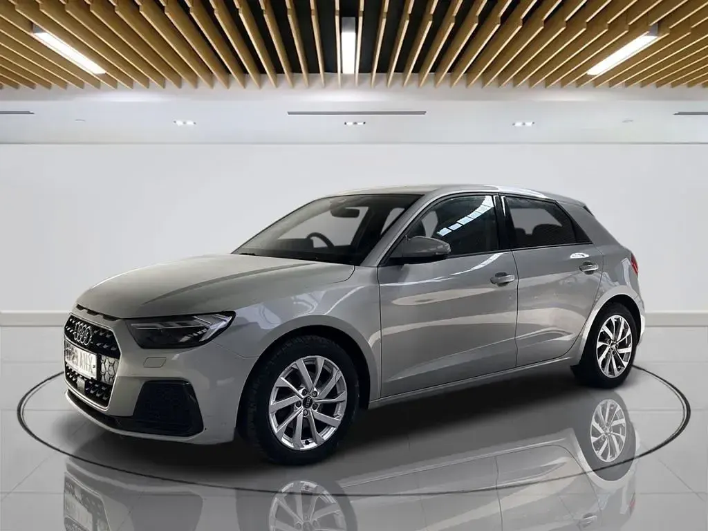 Used Audi A1 Sportback Sport 110 HP (80 kW) 2023 Silver Hatchback