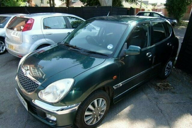 Used Daihatsu Sirion 2003 Hatchback