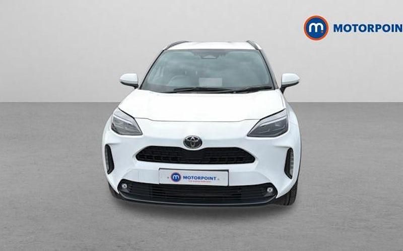 Used Toyota Yaris Hybrid Design 116 HP (85 kW) 2026 Estate