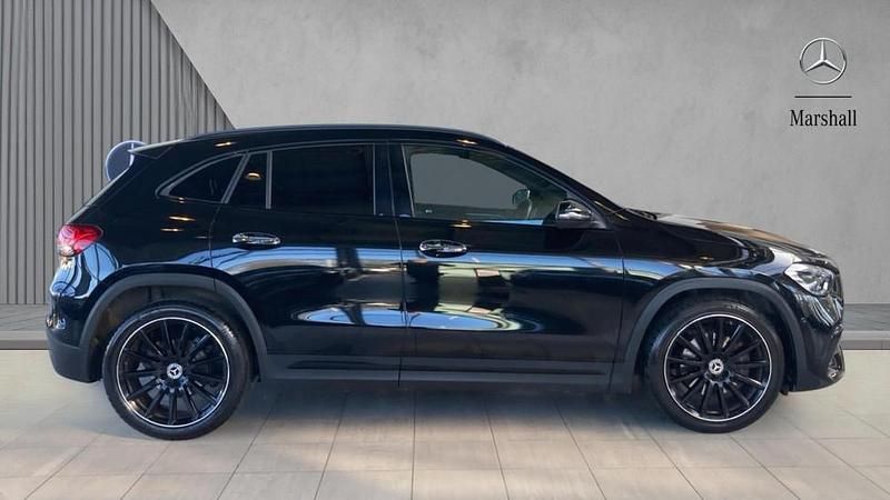 Used Mercedes GLA200 AMG Line Premium Plus 163 HP (119 kW) 2022 Black SUV