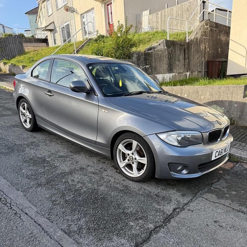 Grey Used 2011 BMW 118 Coupé Sport Line Coupe | £3,795 (Expensive) - Image 1/3