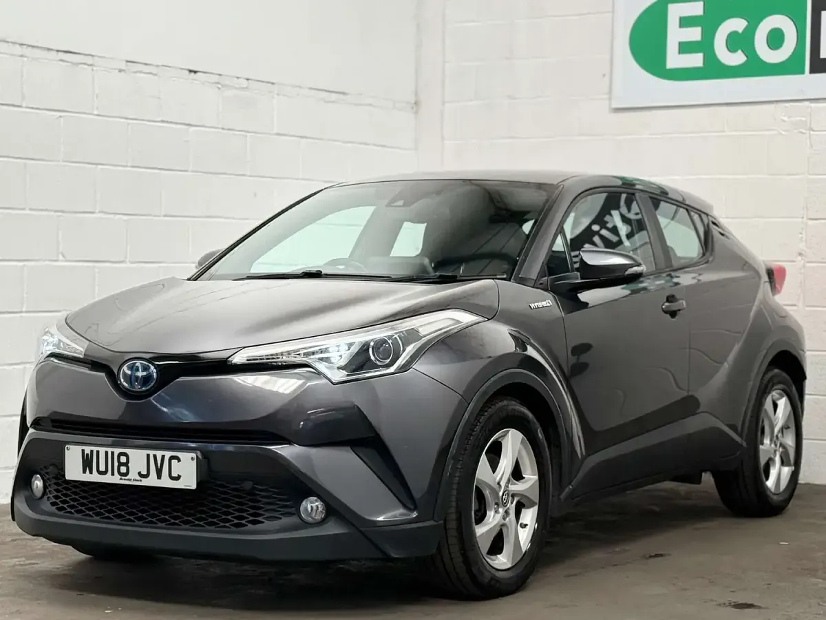 Used Toyota C-HR 122 HP (89 kW) 2018 Grey SUV