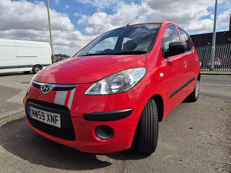 Used Hyundai i10 Classic 2010 Red Hatchback