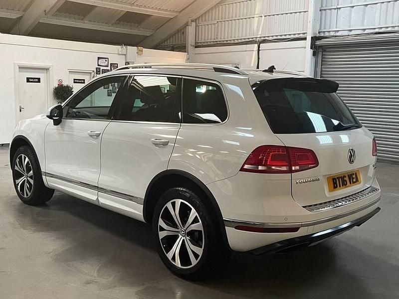 Used VW Touareg R-line 262 HP (192 kW) 2016 White SUV