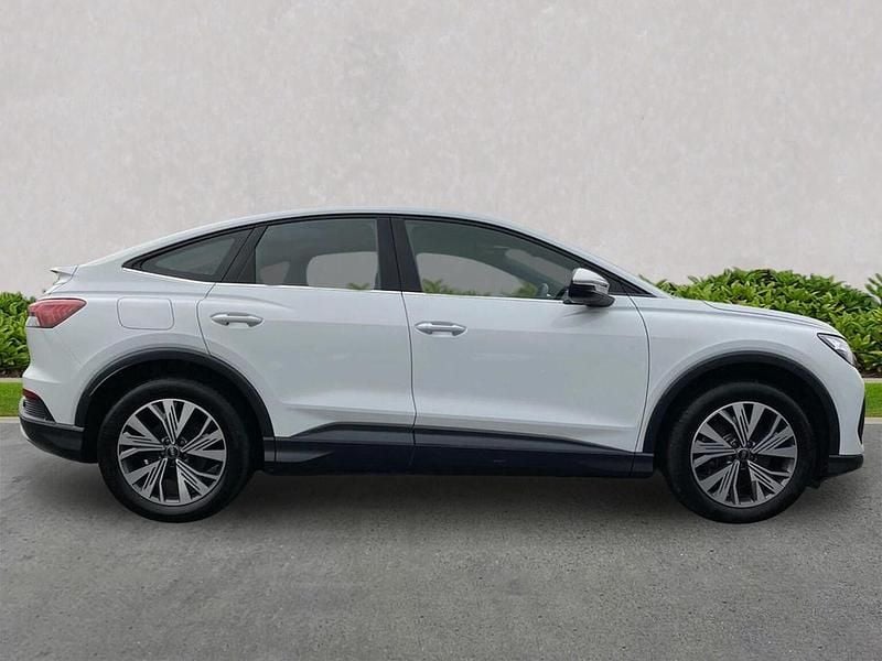 Used Audi Q4 Sportback e-tron Sport 210 kW (286 HP) 2024 White SUV