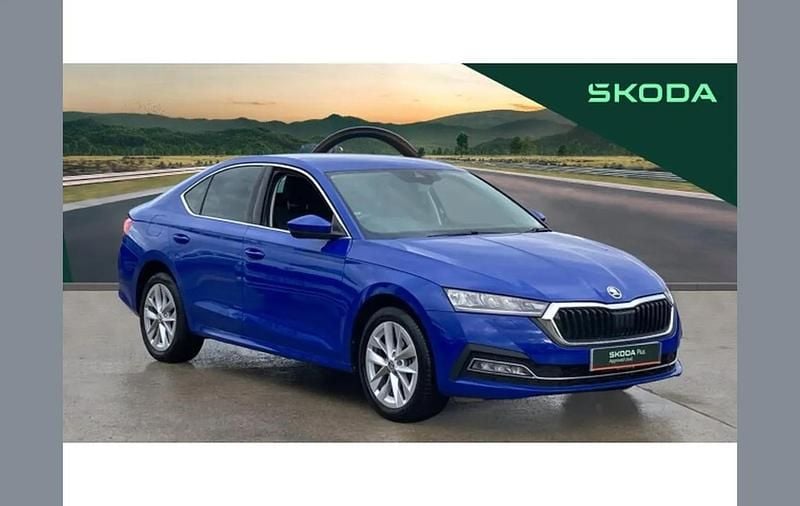 Used Skoda Octavia SE L 200 HP (147 kW) 2023 Blue Hatchback