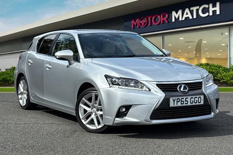 Silver Used 2015 Lexus CT200h Hatchback | £12,911 (A bit pricey) - Image 1/4