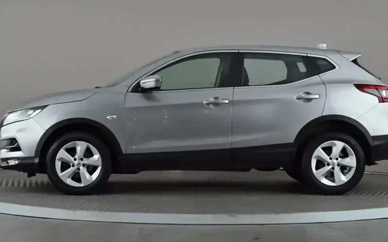 Used Nissan Qashqai Acenta Premium 158 HP (116 kW) 2021 SUV