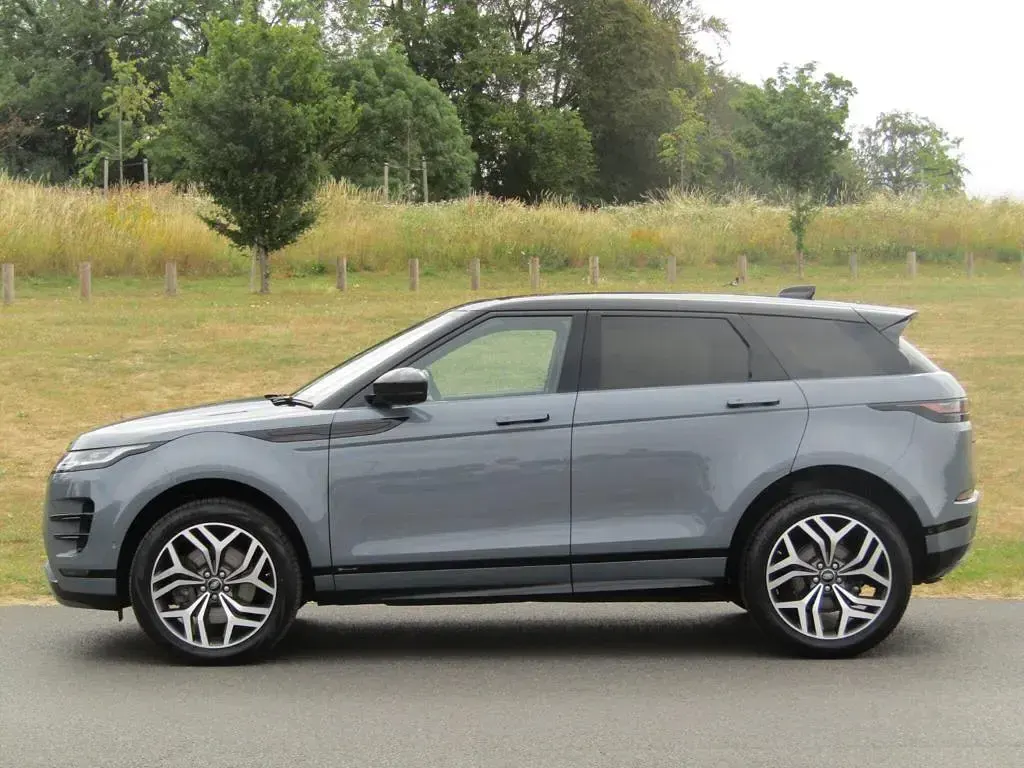 Used Land Rover Range Rover evoque First Edition 180 HP (132 kW) 2020 Grey SUV