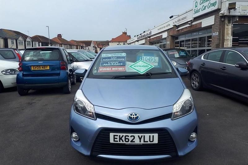 Used 2012 Toyota Yaris Hybrid T4 | £8,695 - Image 1/1