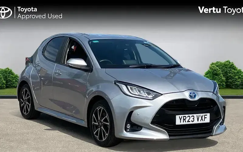 Used Toyota Yaris Design 116 HP (85 kW) 2023 Hatchback