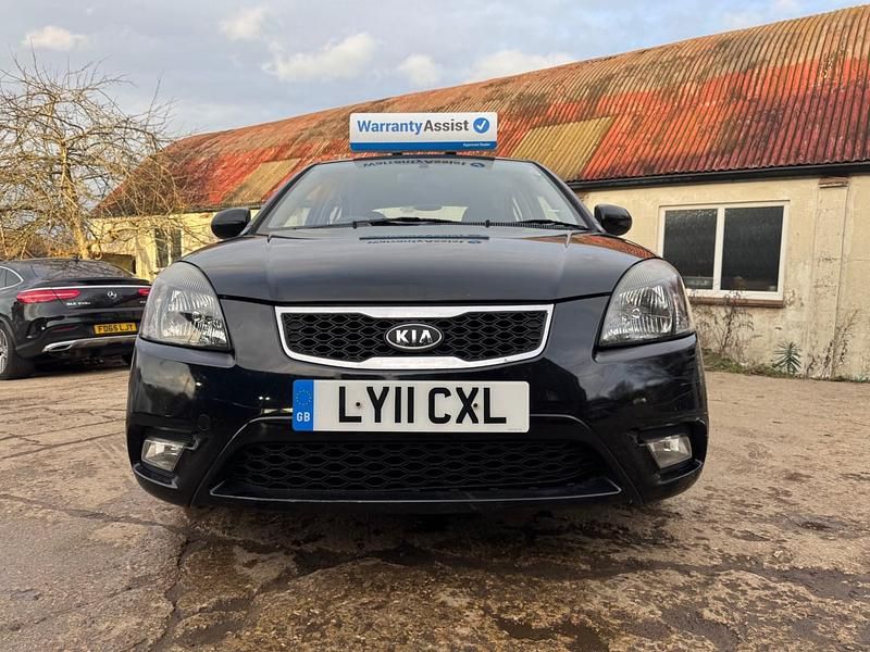 Used Kia Rio 109 HP (80 kW) 2011 Black Hatchback