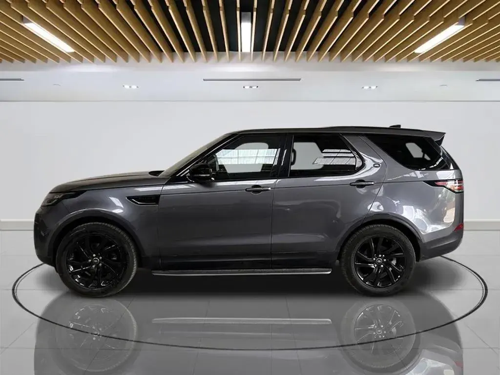 Used Land Rover Discovery HSE 240 HP (176 kW) 2018 Grey SUV