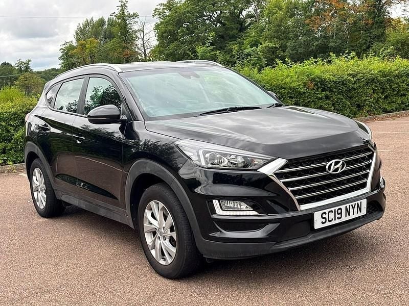 Black Used 2019 Hyundai Tucson SE SUV | £10,950 (Good price) - Image 1/4