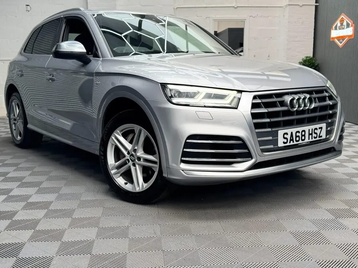Used Audi Q5 S-Line 190 HP (139 kW) 2018 Silver SUV