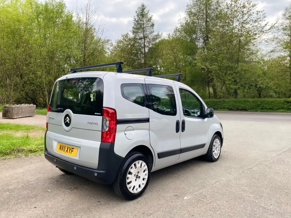 Używany Citroën Nemo 2011 Szary Minivan