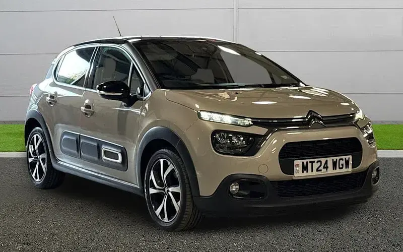 Used Citroën C3 PureTech 83 HP (61 kW) 2024 Hatchback