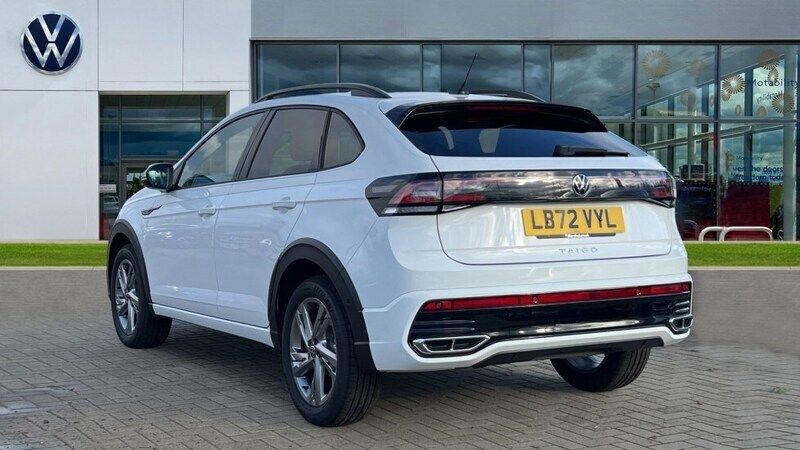 Used VW Taigo R-line 110 HP (80 kW) 2022 Pure white  SUV