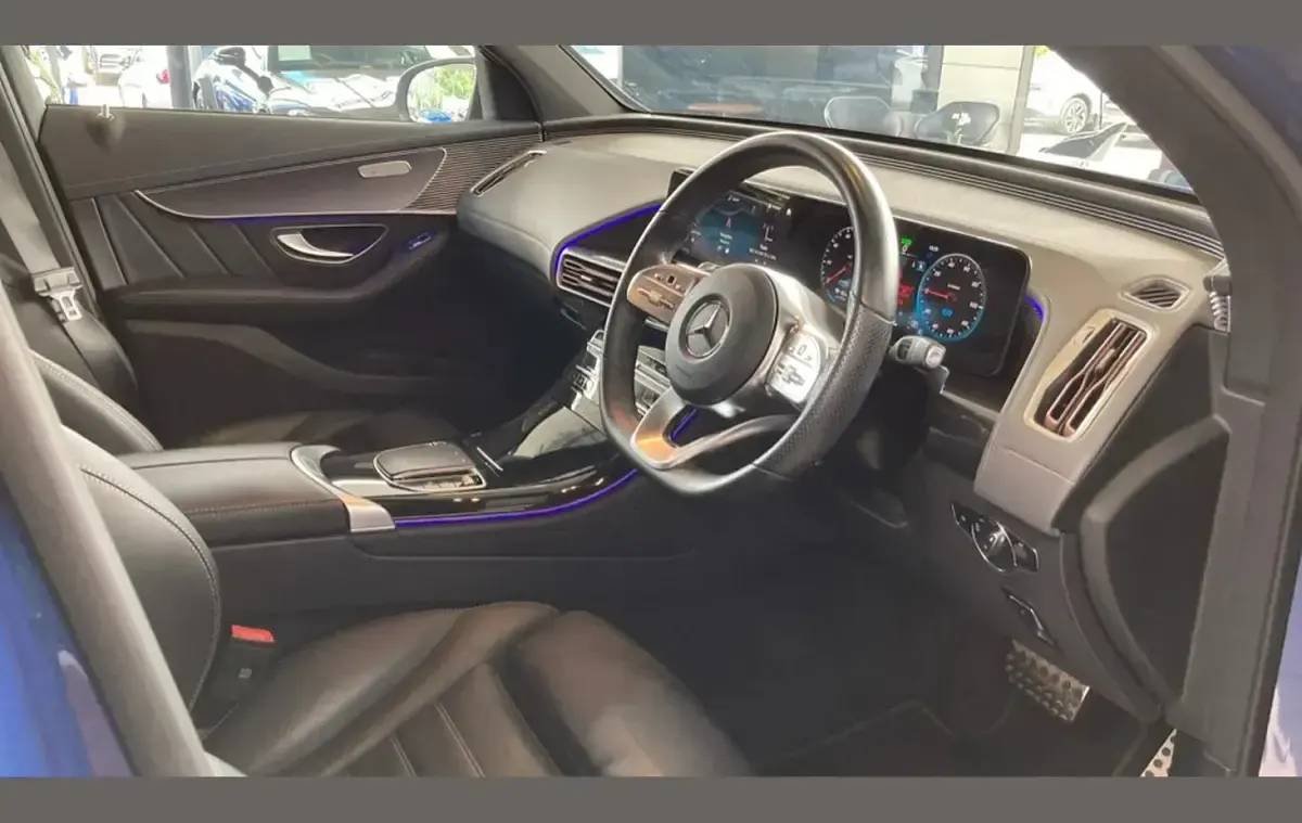 Used Mercedes EQC400 AMG line 300 kW (408 HP) 2023 Spectral blue metallic SUV