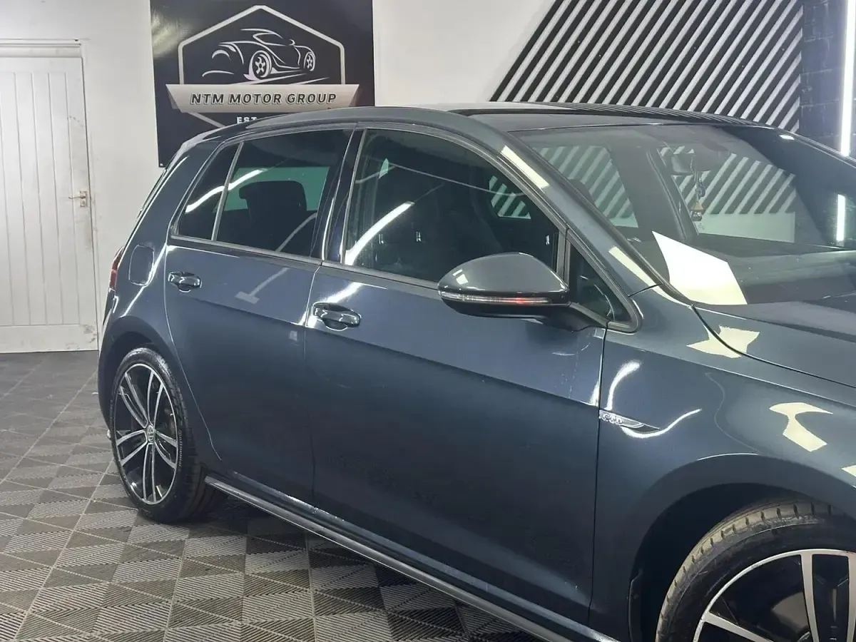Used VW Golf VII GTD 184 HP (135 kW) 2018 Blue Hatchback