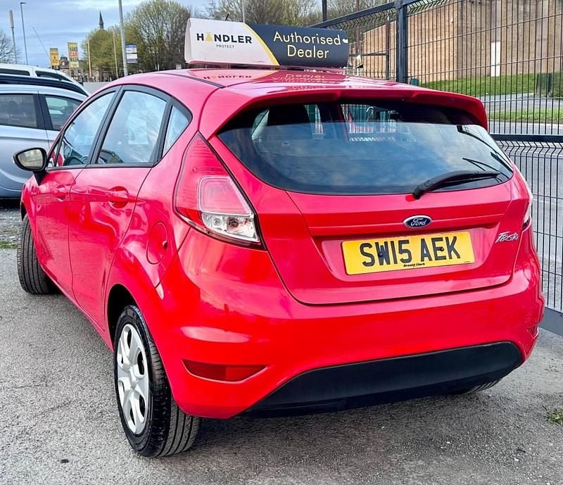 Used Ford Fiesta Style 2015 Red Hatchback