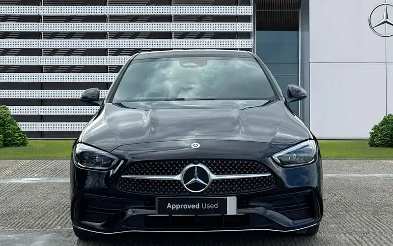 Used Mercedes C300e AMG Line Premium Plus 313 HP (230 kW) 2025 Sedan
