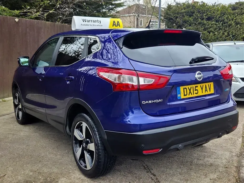 Used Nissan Qashqai N-TEC 110 HP (80 kW) 2015 Blue SUV