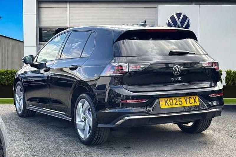 Used VW Golf VIII GTE 272 HP (200 kW) 2025 Black Hatchback