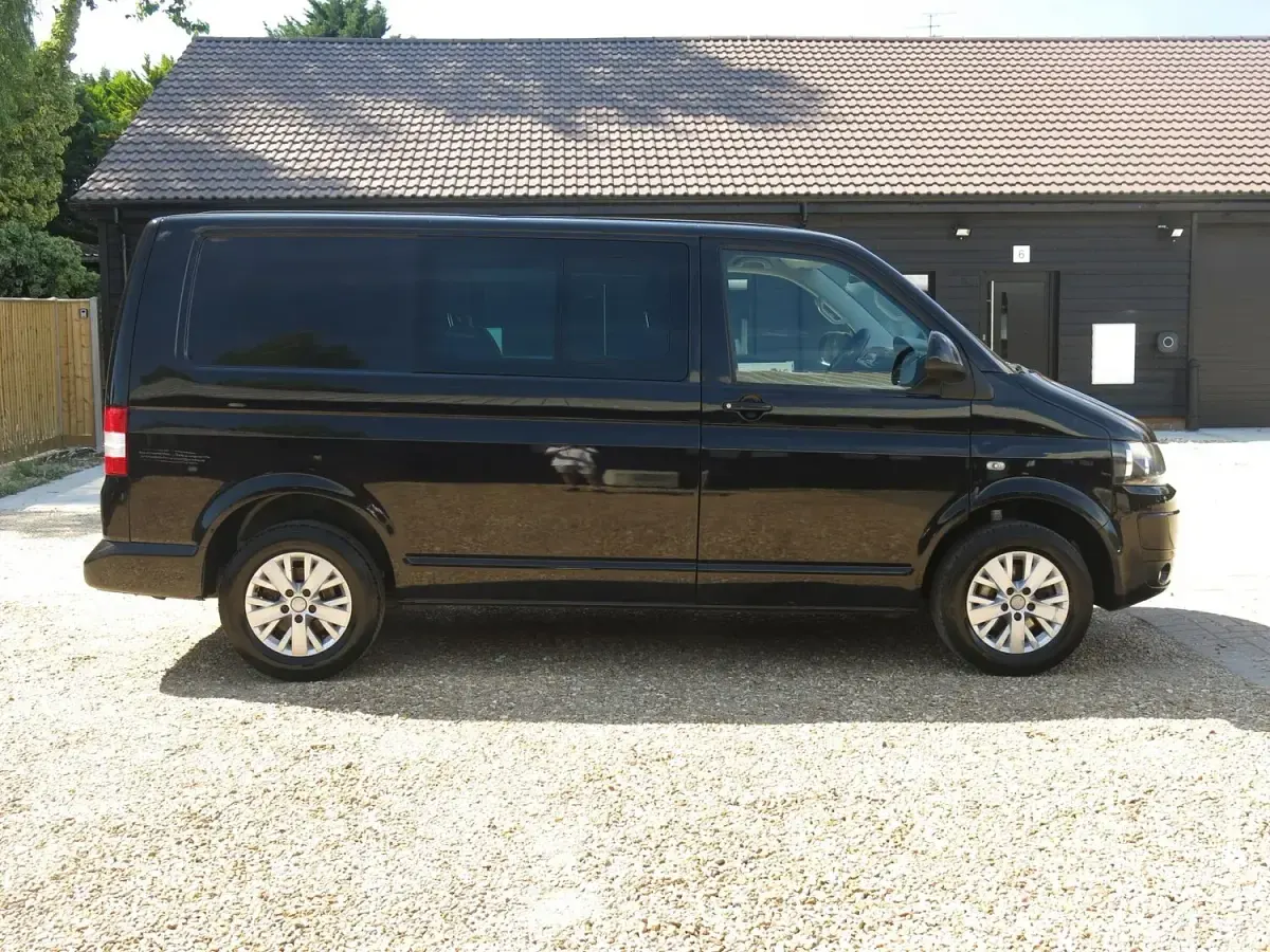 Used VW T5 Highline 140 HP (102 kW) 2015 Black Van
