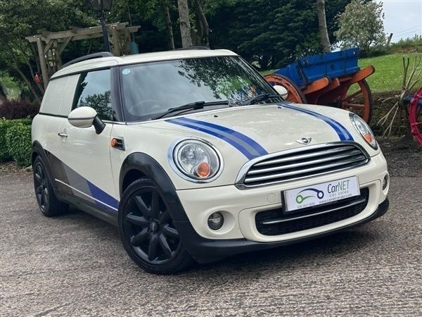 White Used 2013 Mini Cooper D Hatchback | £6,750 (Expensive) - Image 1/1