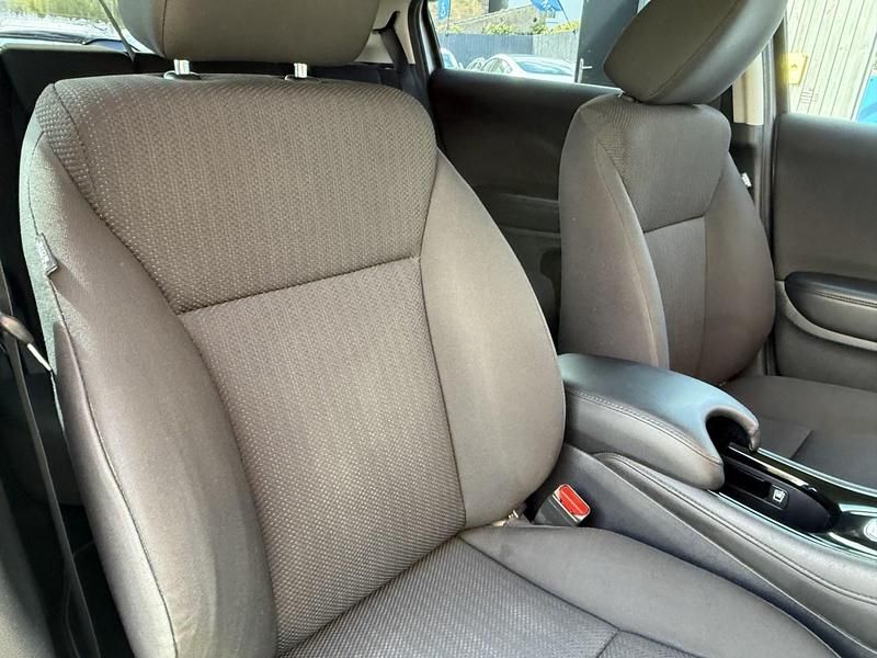 Used Honda HR-V SE 120 HP (88 kW) 2017 Silver SUV