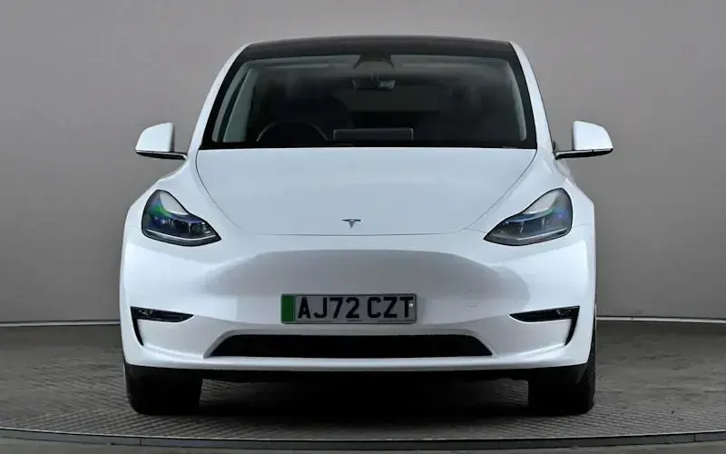 Used Tesla Model Y Long Range AWD 286 kW (389 HP) 2025 SUV