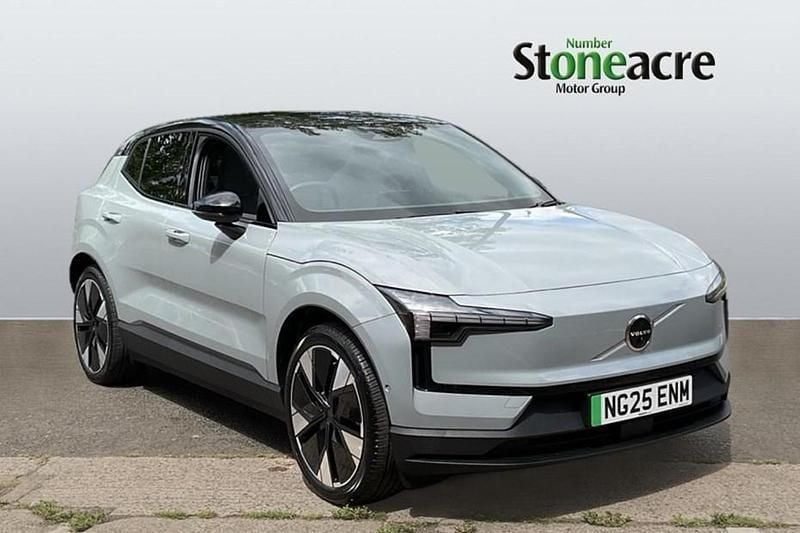 New 2025 Volvo EX30 Performance SUV | £36,995 (Fair price) - Image 1/1