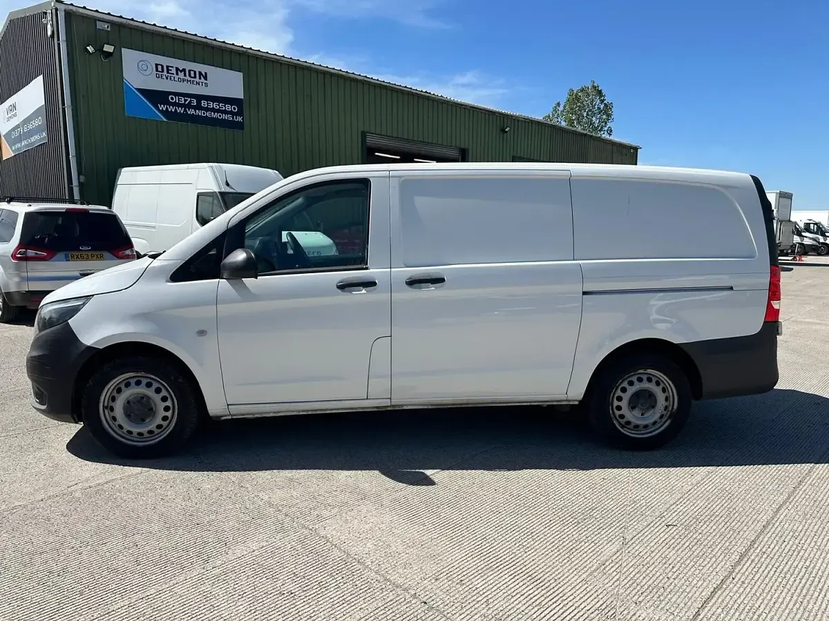 Used Mercedes Vito Progressive 2022 White Van