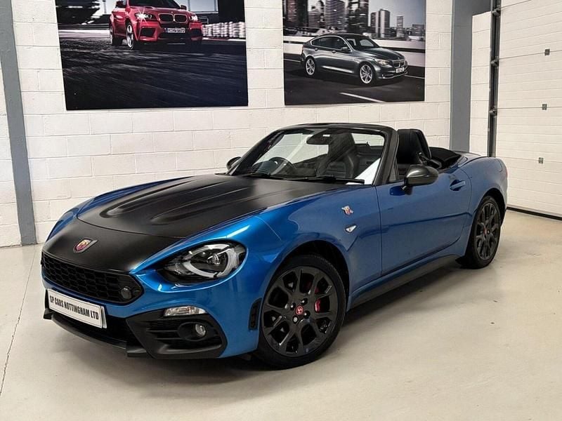 Used Abarth 124 Spider 170 HP (125 kW) 2018 Blue Cabriolet