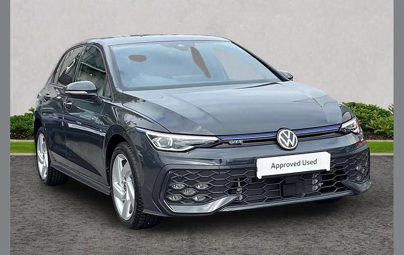 Grey New 2025 VW Golf VIII GTE Hatchback | £34,495 (Super price) - Image 1/4