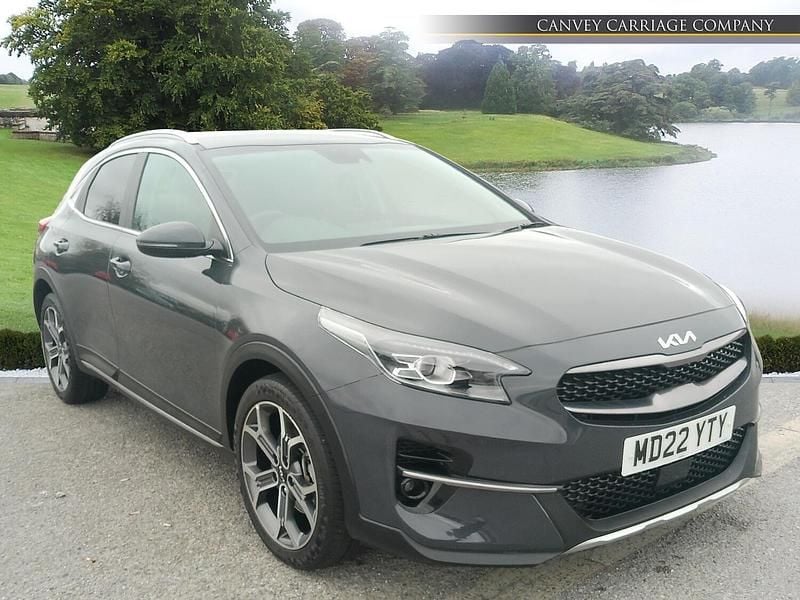 Grey Used 2022 Kia XCeed 3 SUV | £16,200 (Fair price) - Image 1/4