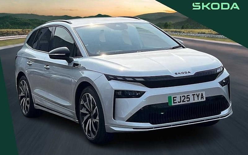 Used 2025 Skoda Enyaq iV SportLine SUV | £34,990 (Expensive) - Image 1/4