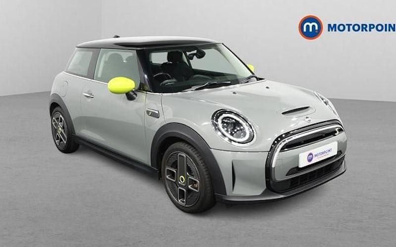 Used 2023 Mini Cooper Level 1 Hatchback | £13,249 (Good price) - Image 1/4