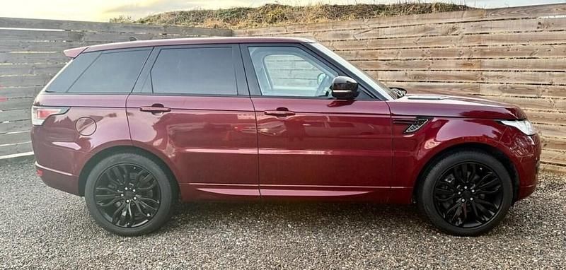 Used Land Rover Range Rover Sport HSE Dynamic 306 HP (225 kW) 2015 Red SUV