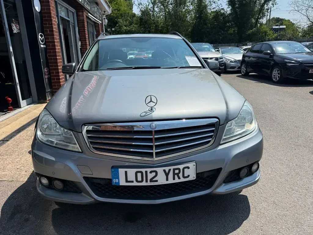 Used Mercedes C220 SE 167 HP (122 kW) 2012 Silver Estate