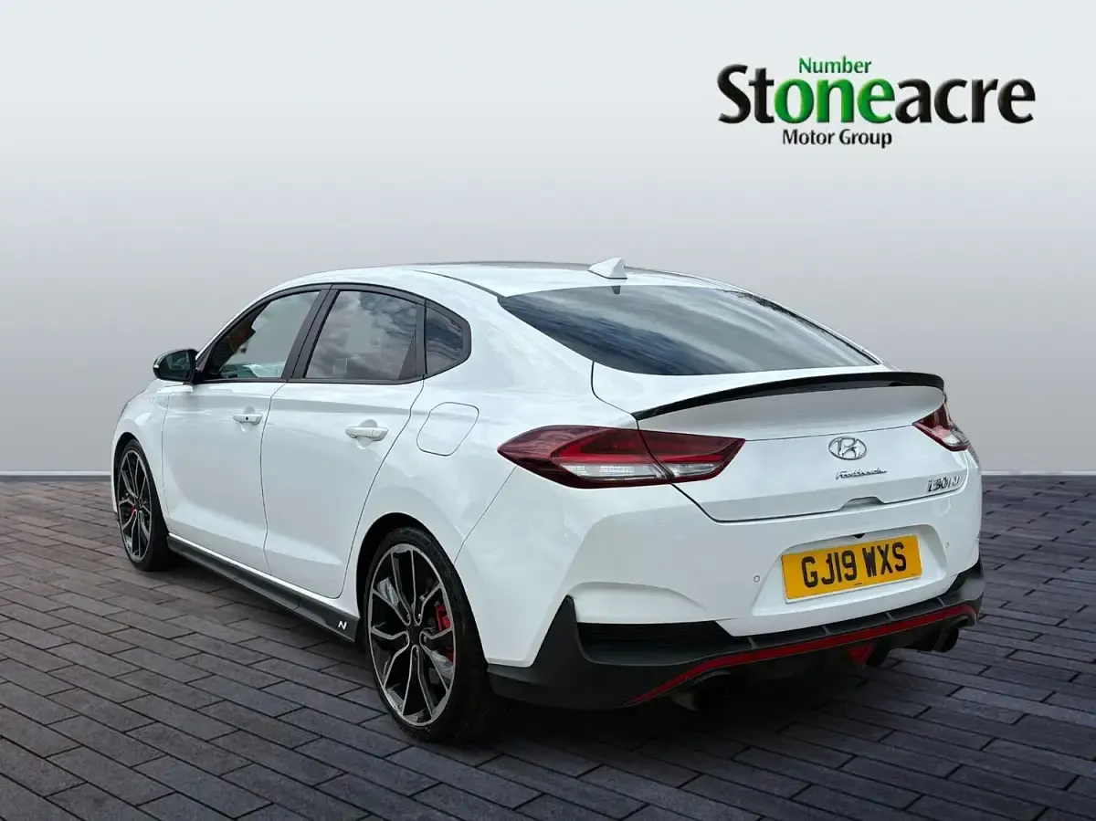 Used Hyundai i30 N Performance 275 HP (202 kW) 2019 White Hatchback