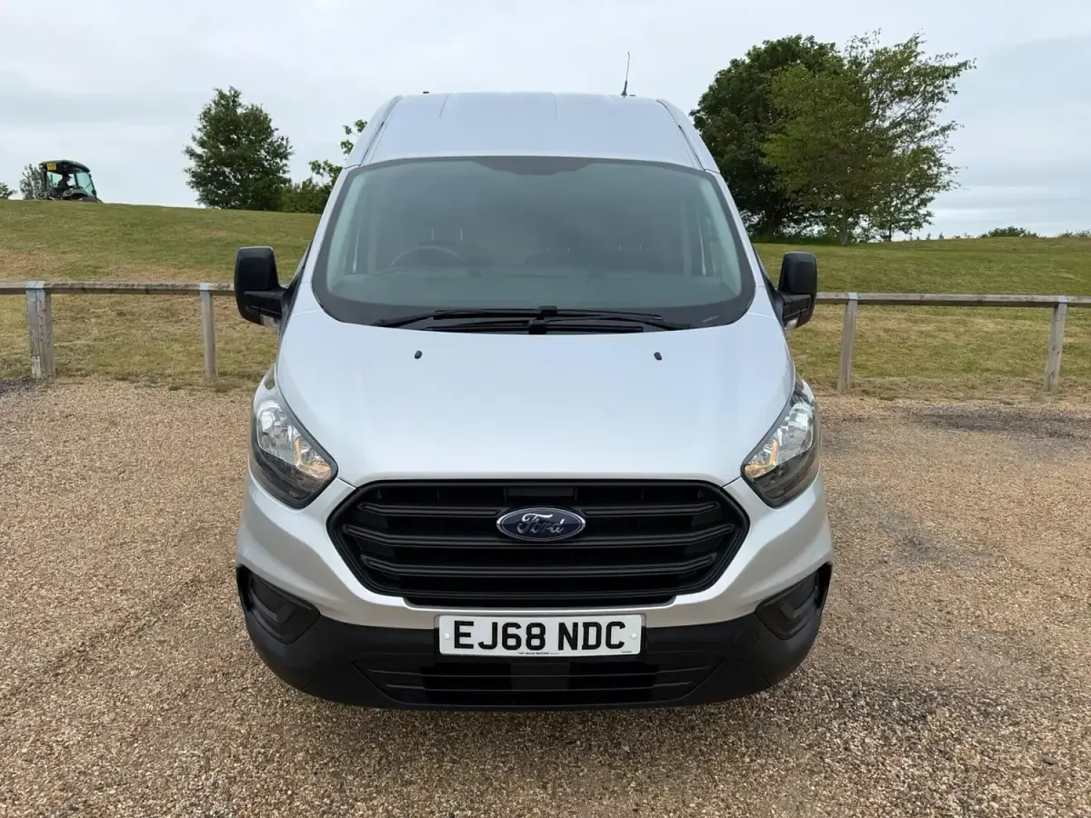 Used Ford Transit Custom 130 HP (95 kW) 2018 Silver Van