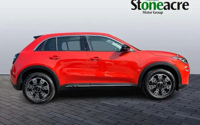 New Fiat 600 101 HP (74 kW) 2025 SUV