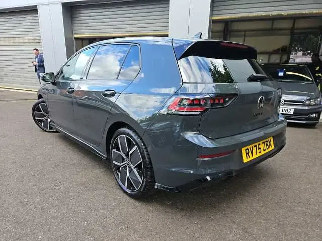 Used VW Golf VIII 150 HP (110 kW) 2025