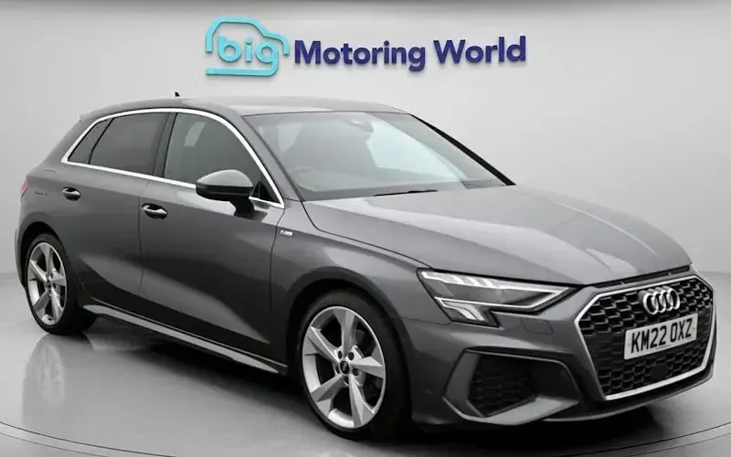 Used Audi A3 Sportback S-Line 150 HP (110 kW) 2024 Hatchback