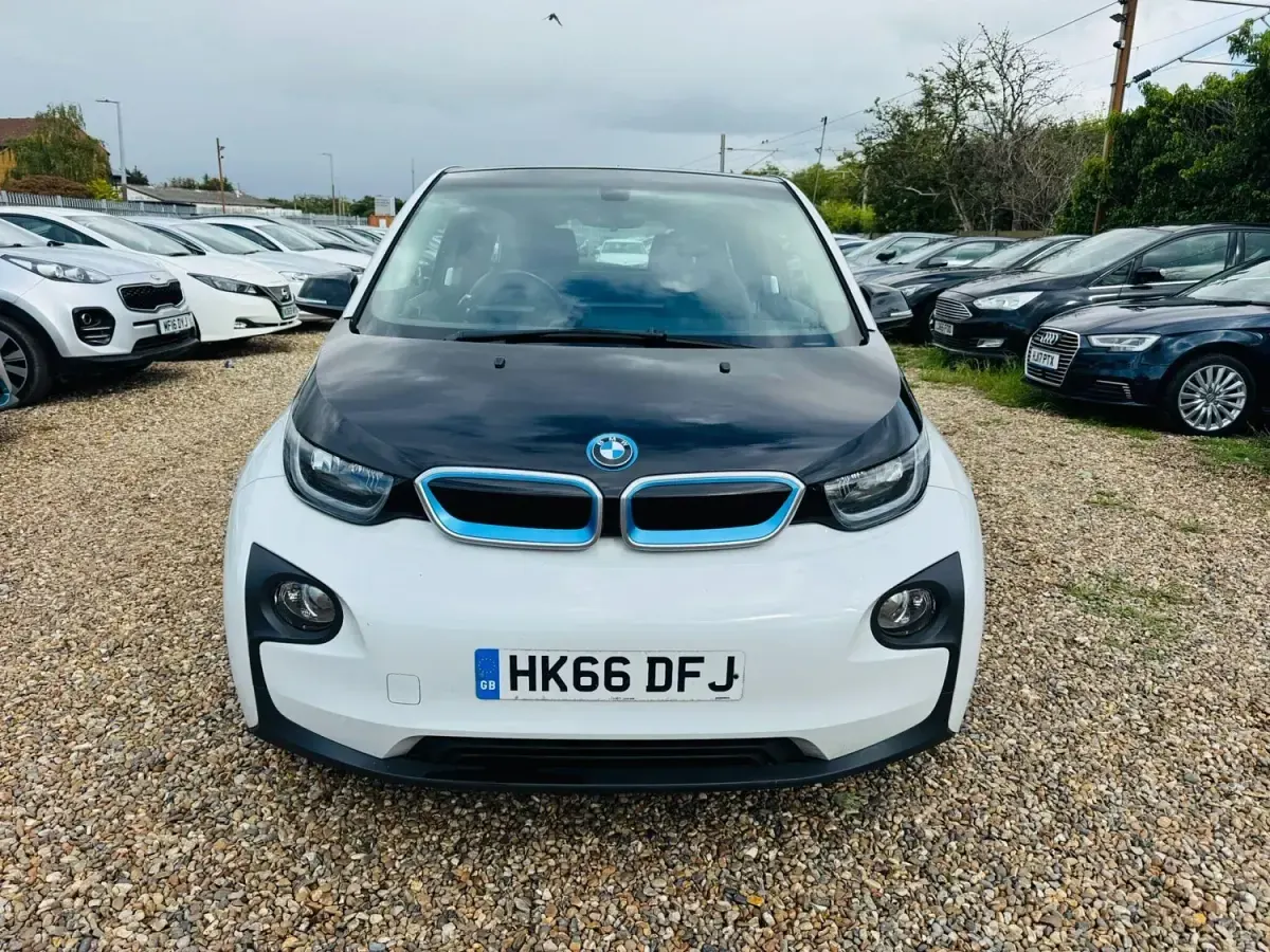Używany BMW i3 Comfort Edition 170 KM (125 kW) 2016 Biały Hatchback
