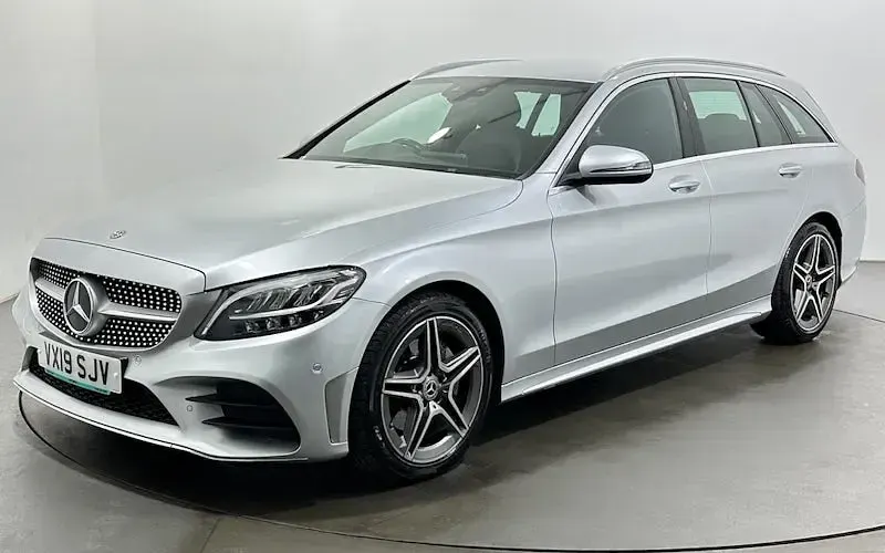 Used Mercedes C200 AMG line 184 HP (135 kW) 2019 Silver Estate
